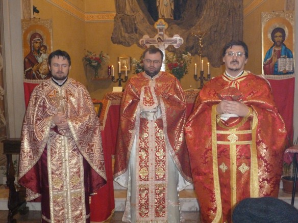 Sărbătorirea Hramului şi a Zilei Naţionale a României la Crema