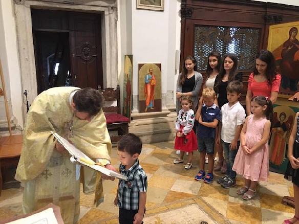 Benedizione dei fanciulli per il Nuovo Anno Scolastico 2016/2017 a Udine nella Chiesa di San Cristoforo per i romeni